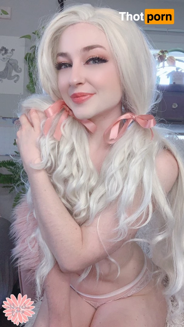 Adorable Amy (free page!) 3722928