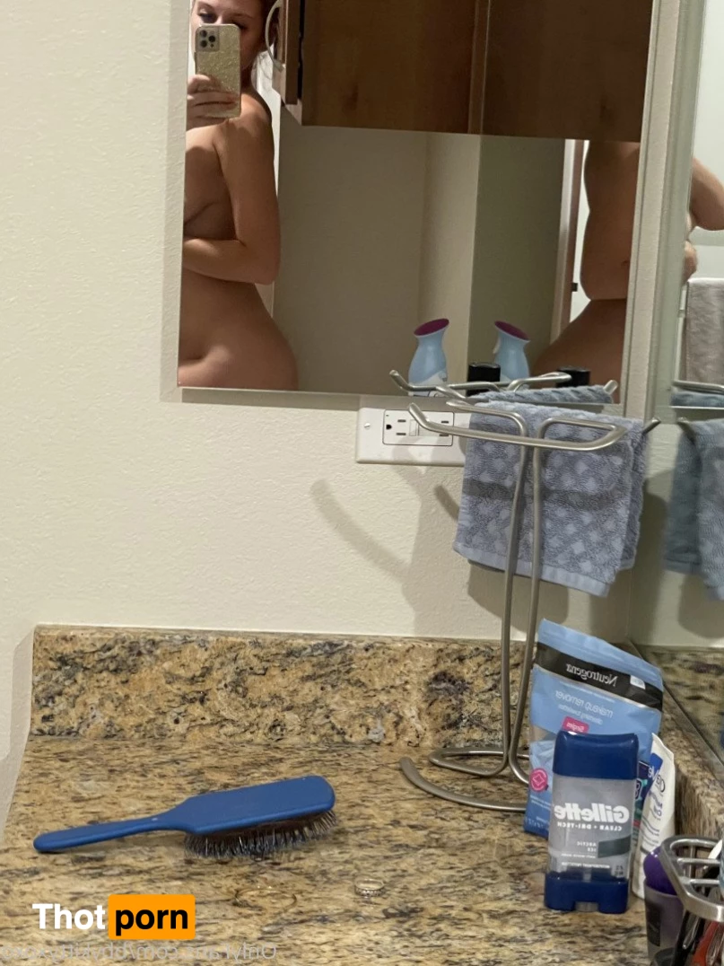 Kiki ♡ ✧*。 2202366