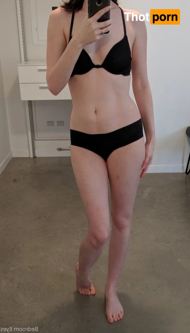 Bedroom Eyes 6505735