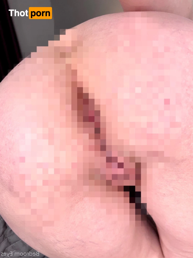 Bedroom Eyes 6505900