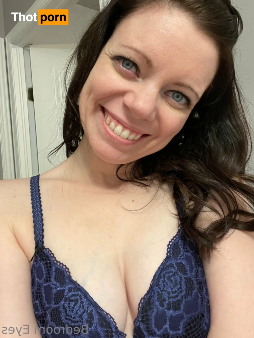 Bedroom Eyes 15632099