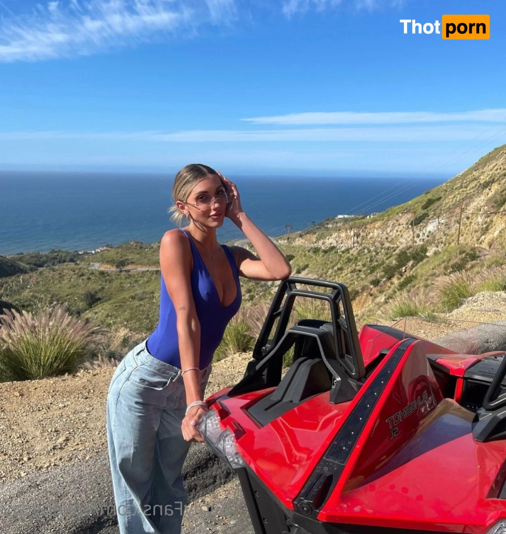 Life With Cay 2198592