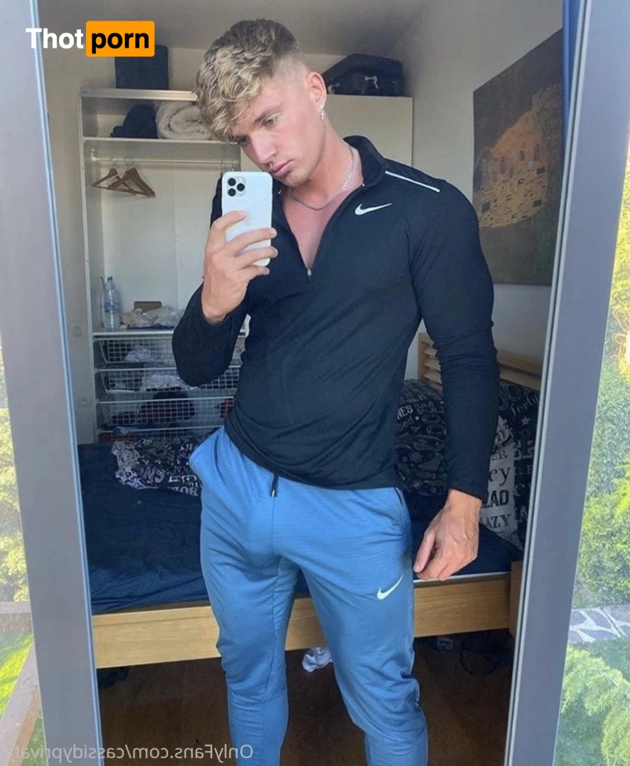 That guy for free 😉 2198378