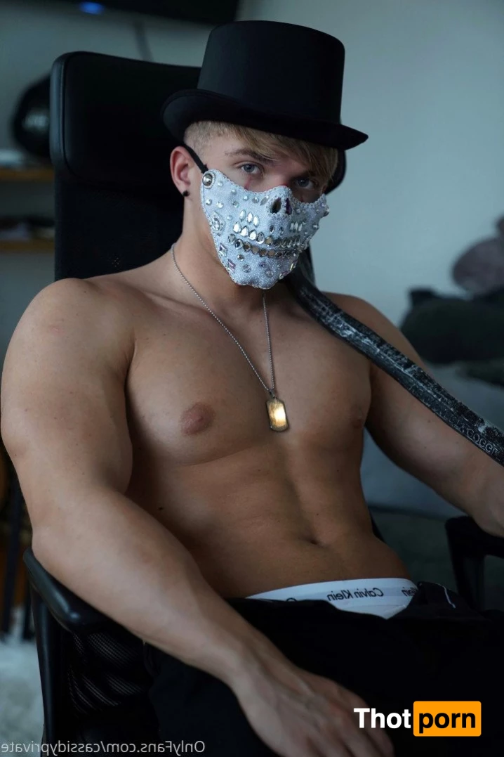 That guy for free 😉 4056840