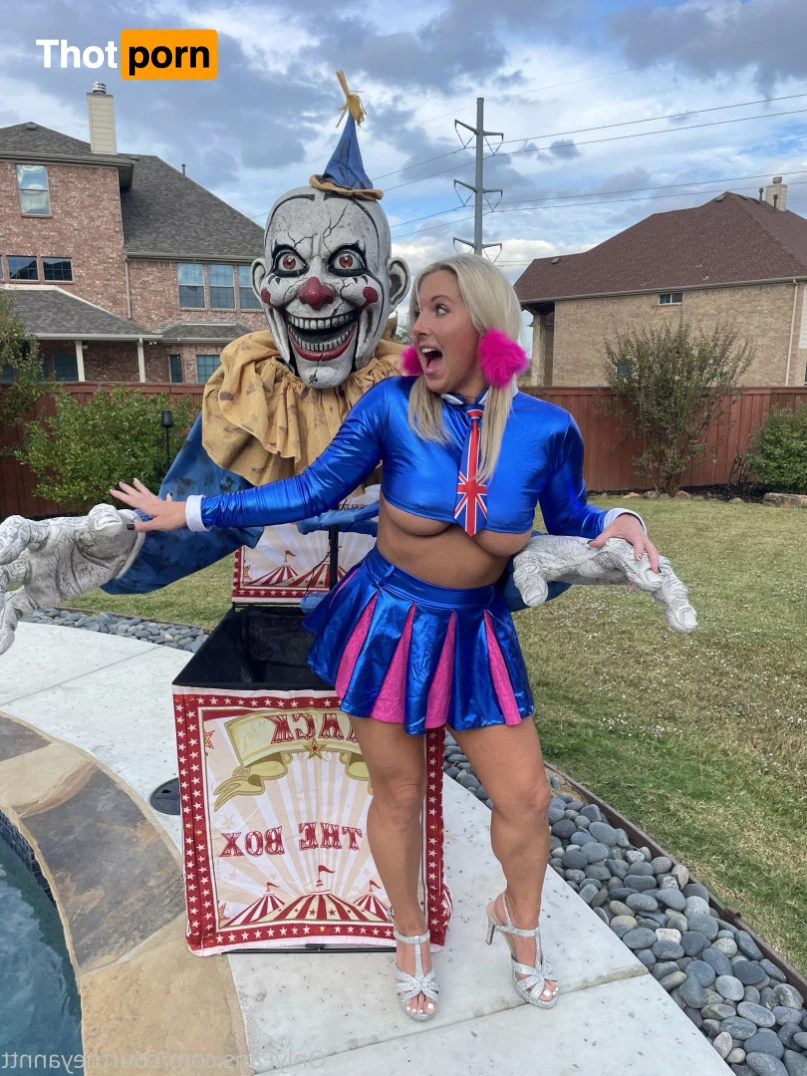 CourtneyAnn 13968743