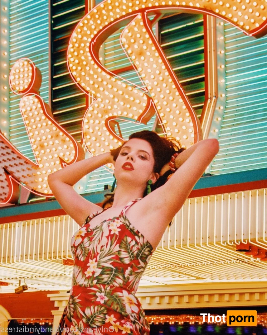 Abby Dandy (FREE PAGE!!) 3973944