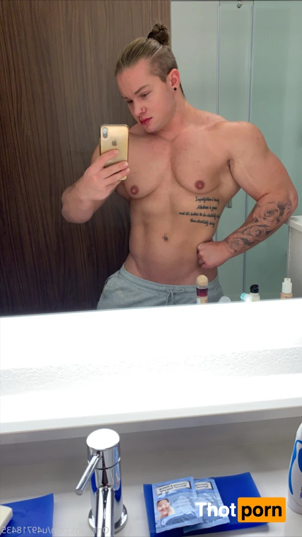 Paige DuMars 14949433