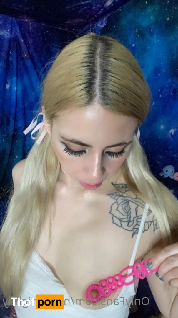 Hana Knightly 2188895