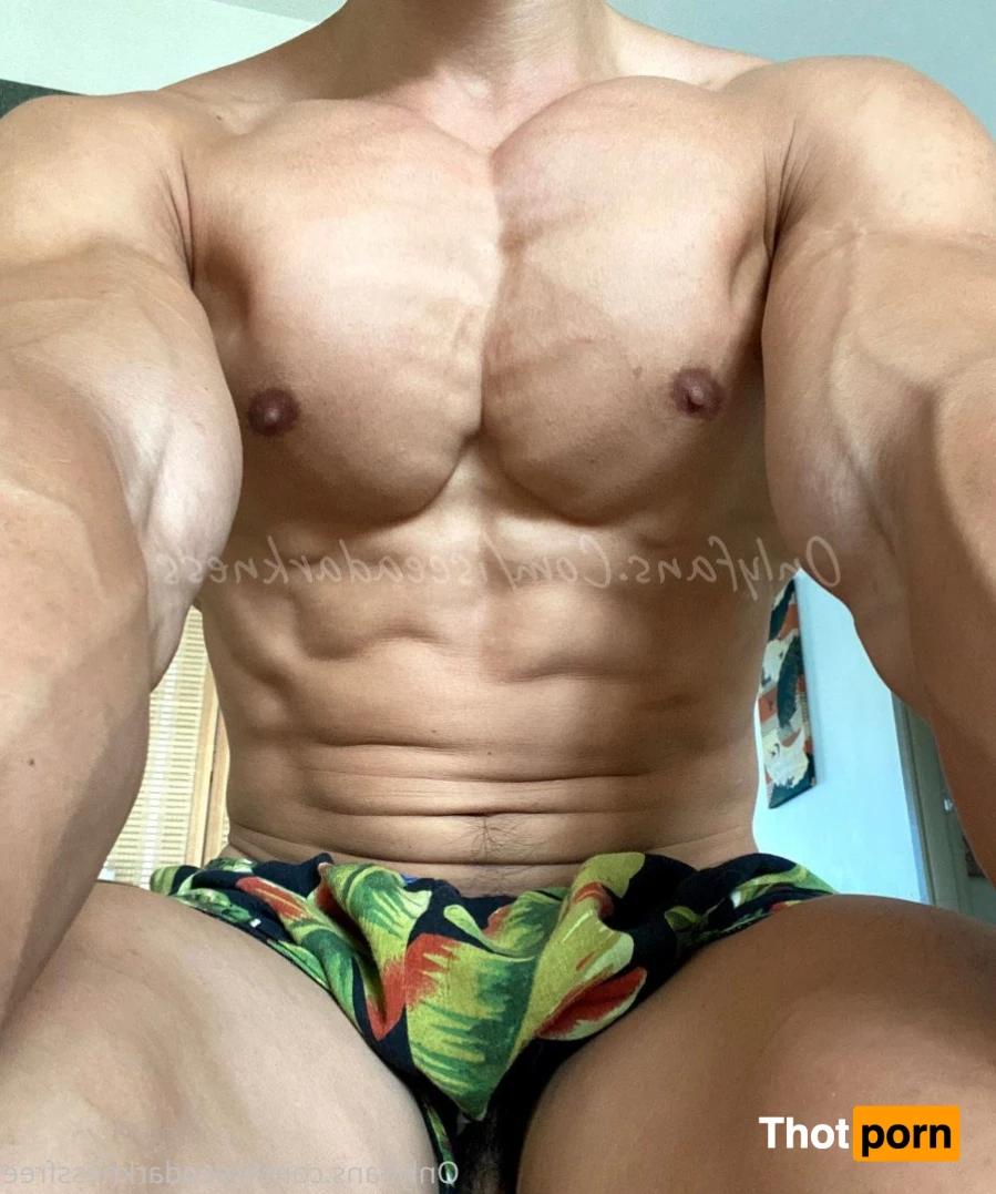 iseeadarkness_1✨ 3640145