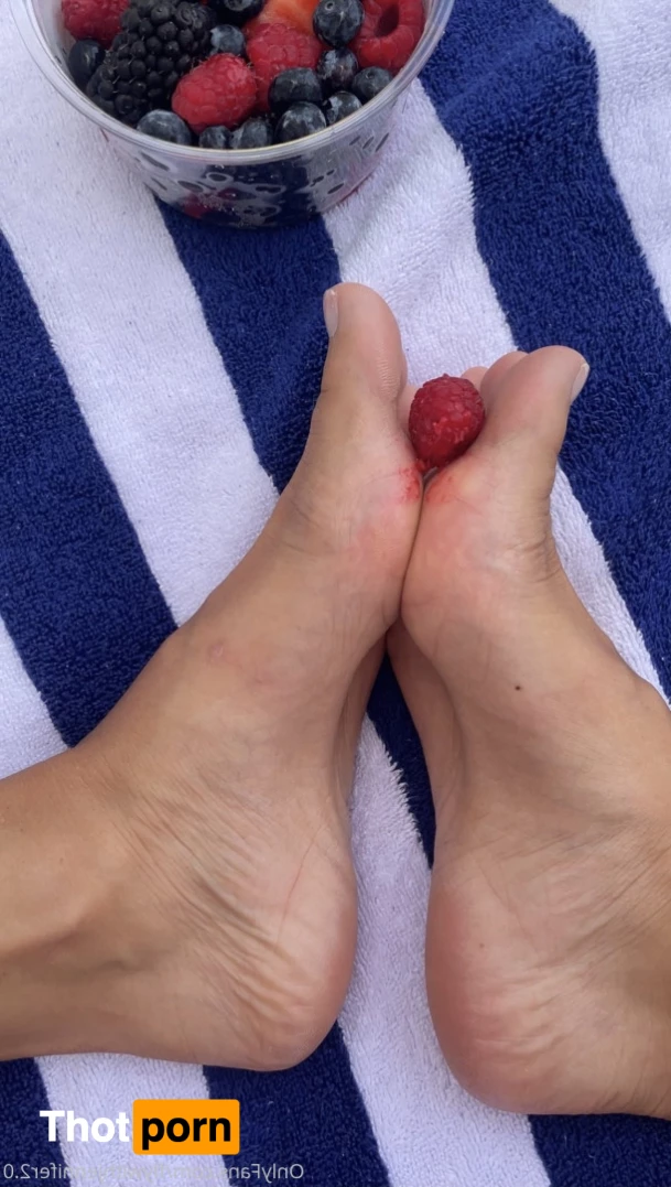 Jennifer 🇬🇧 Let's video chat! 10294241