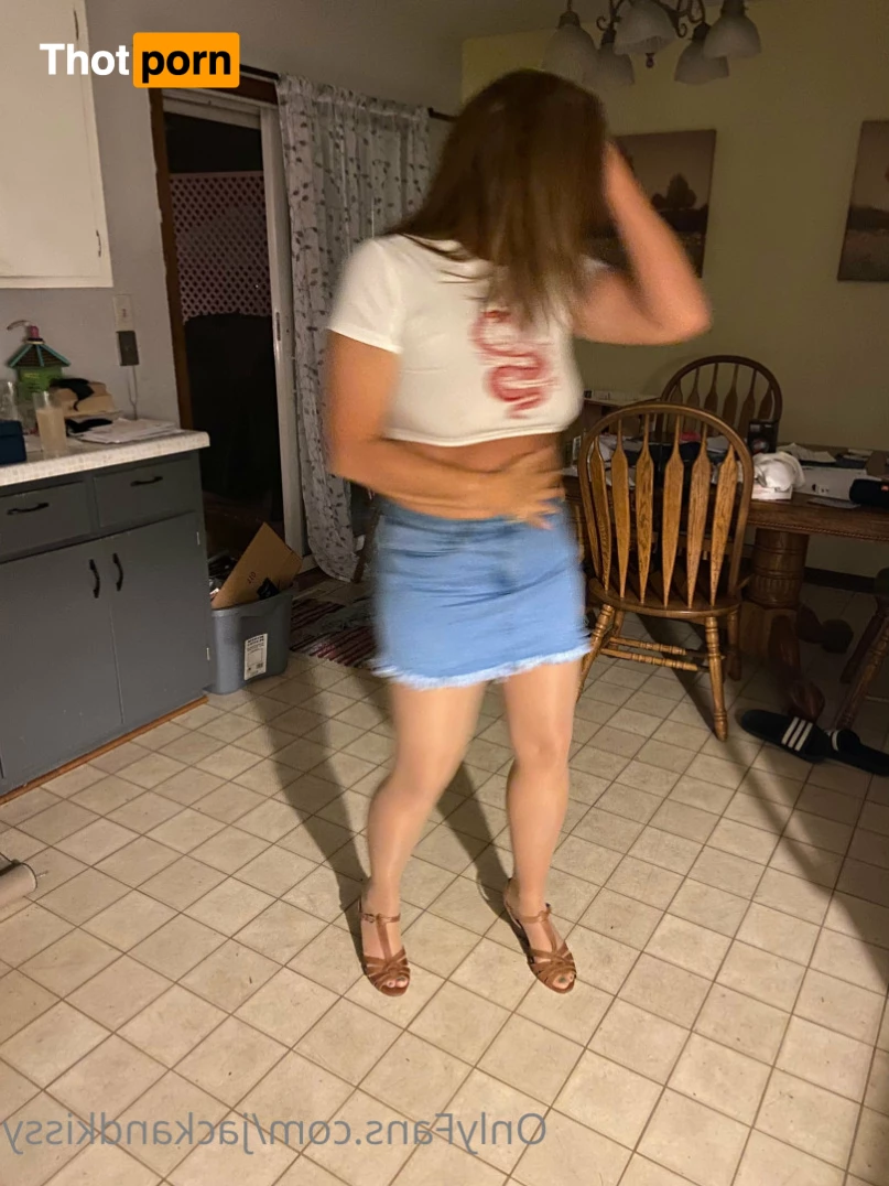 Jack and Kissy 7723492