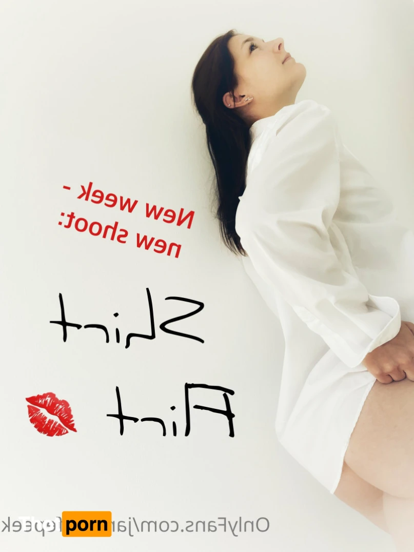 Janey's Life Peek 13821488