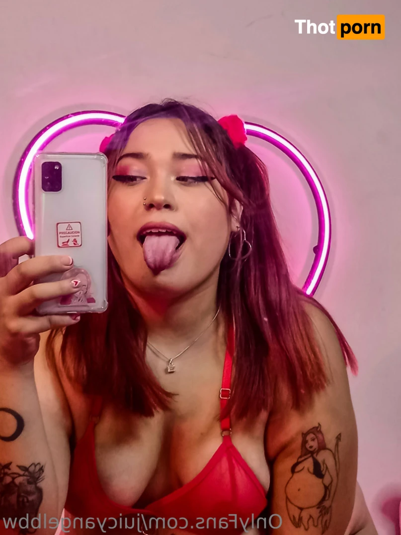 Avril BBW ✨Feederism ✨ 🍑Big ass 🍑 13800702