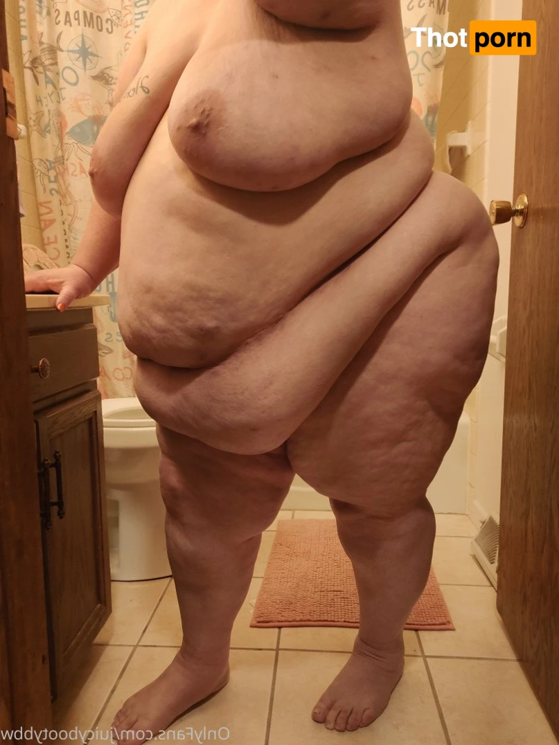 Juicy Booty BBW 2185218