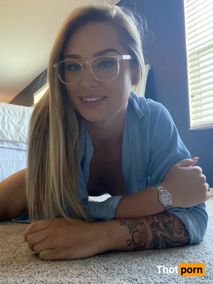 Mommy Lauran Vickers 💕 VIP 13636908