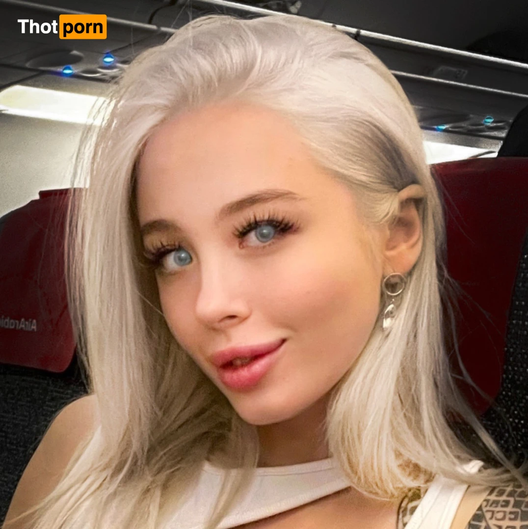 Milla Royce 💜 13529565