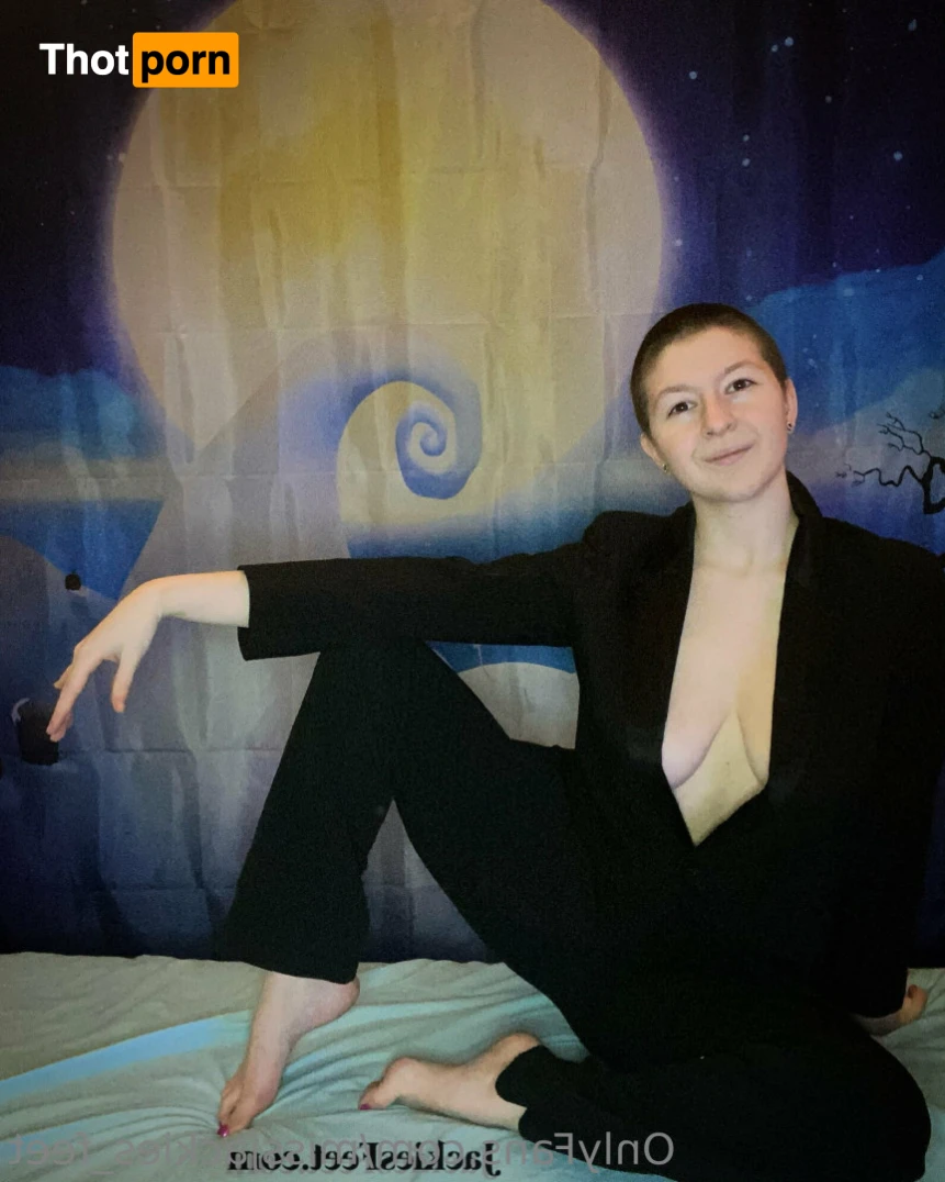 Miss Jackie 13526572