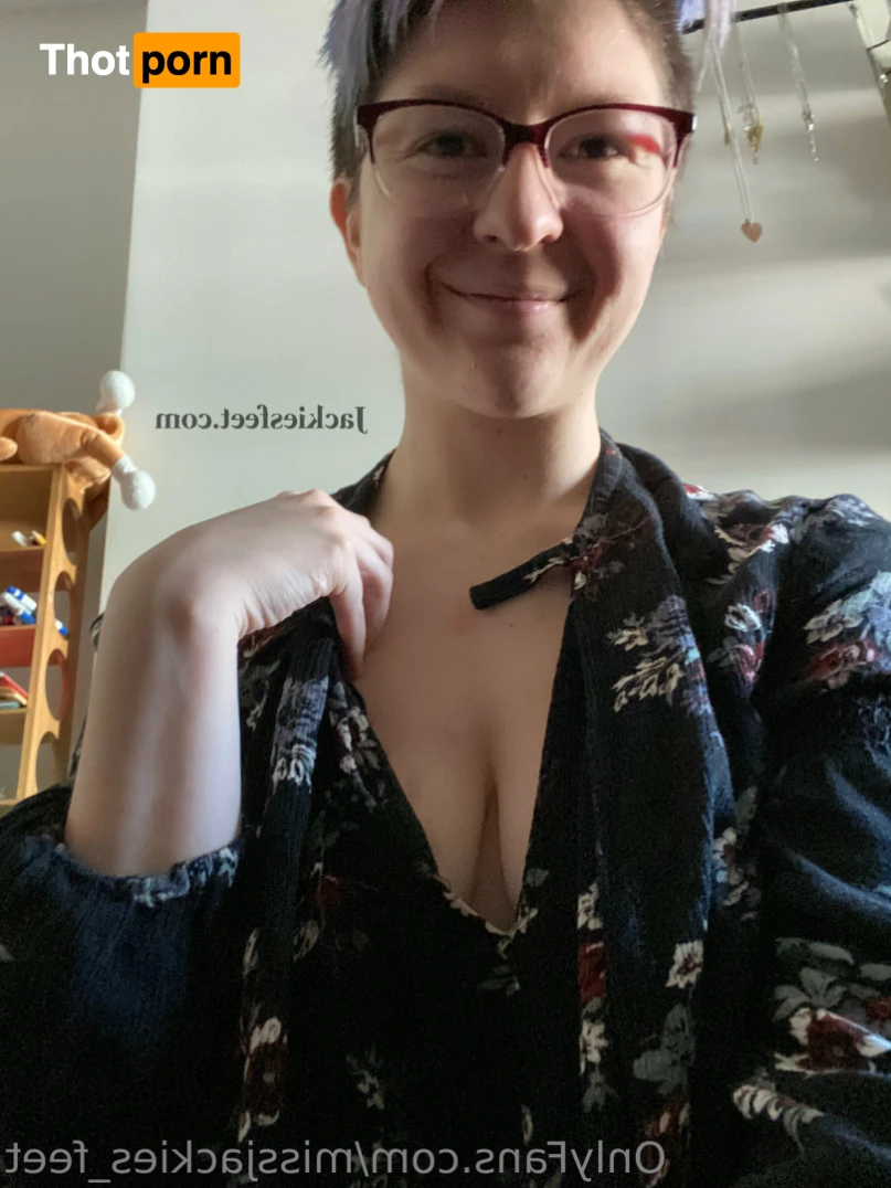 Miss Jackie 13526902