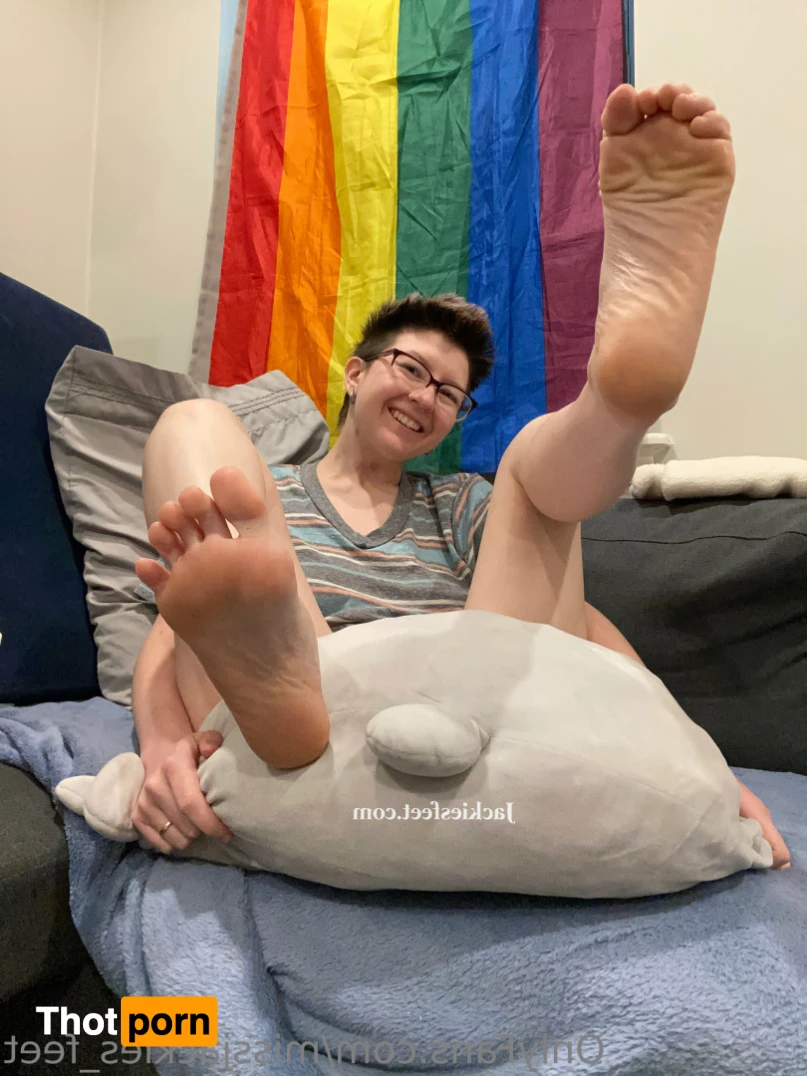 Miss Jackie 13527161