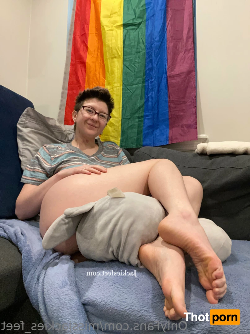 Miss Jackie 13527337