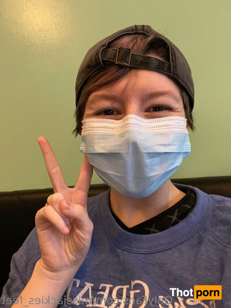 Miss Jackie 13527379