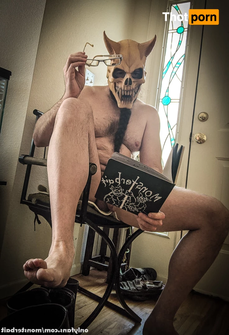 𝕸𝖔𝖓𝖘𝖙𝖊𝖗𝖇𝖆𝖎𝖙 6382185