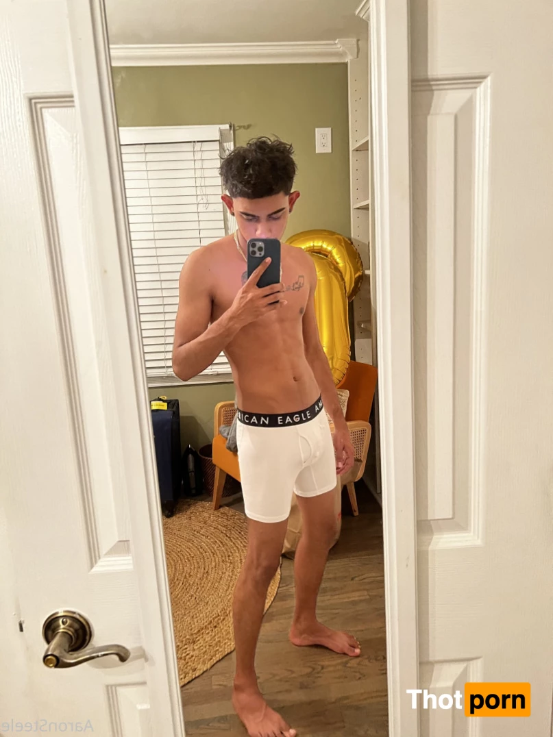 MRAARONSTEELEOF😈🇹🇹 6445188