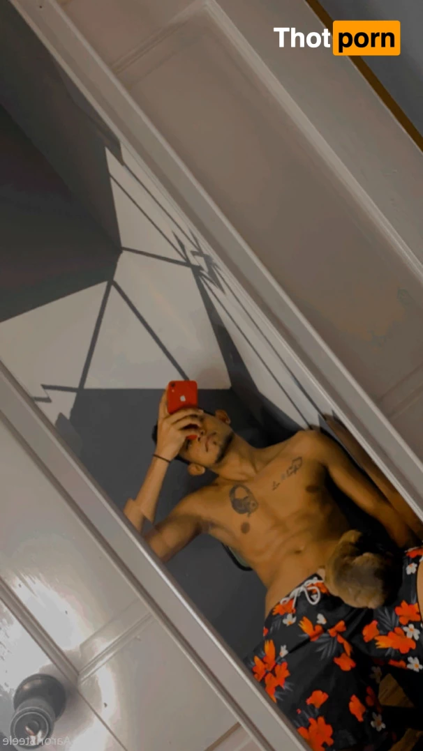 MRAARONSTEELEOF😈🇹🇹 6445253