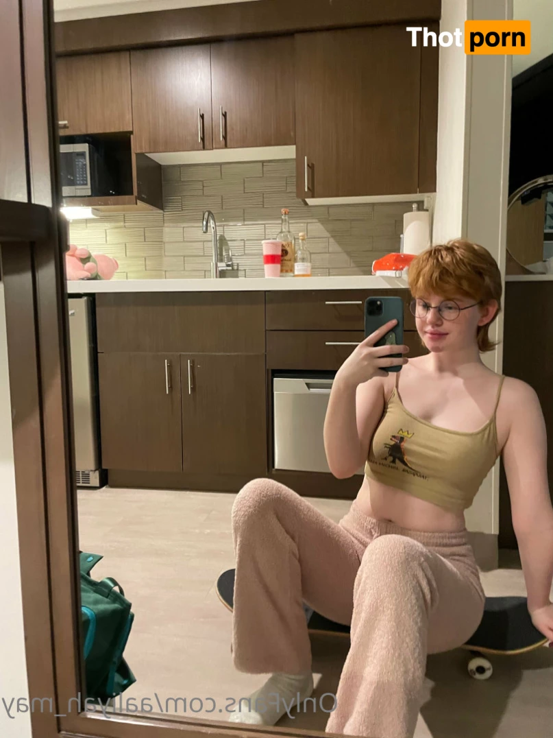 Aaliyah May 🥰 9464156