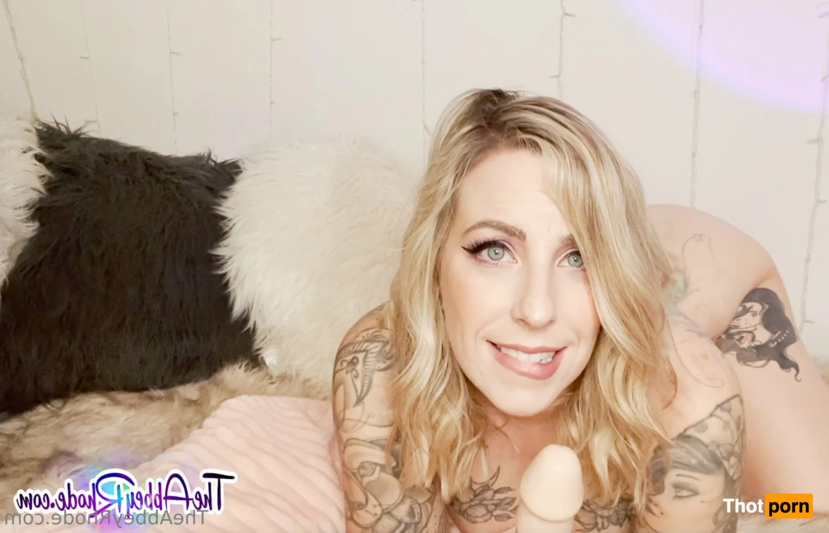 Abbey Rhode 16133577