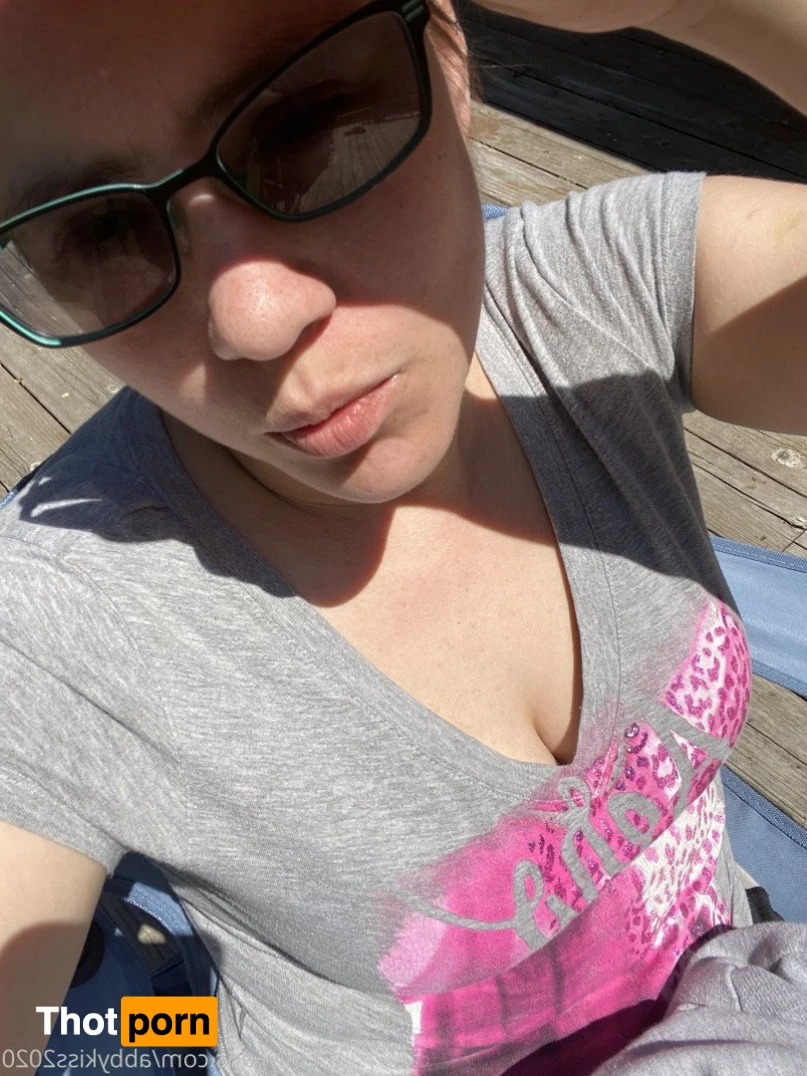 ABBY KISS 💋 3832858