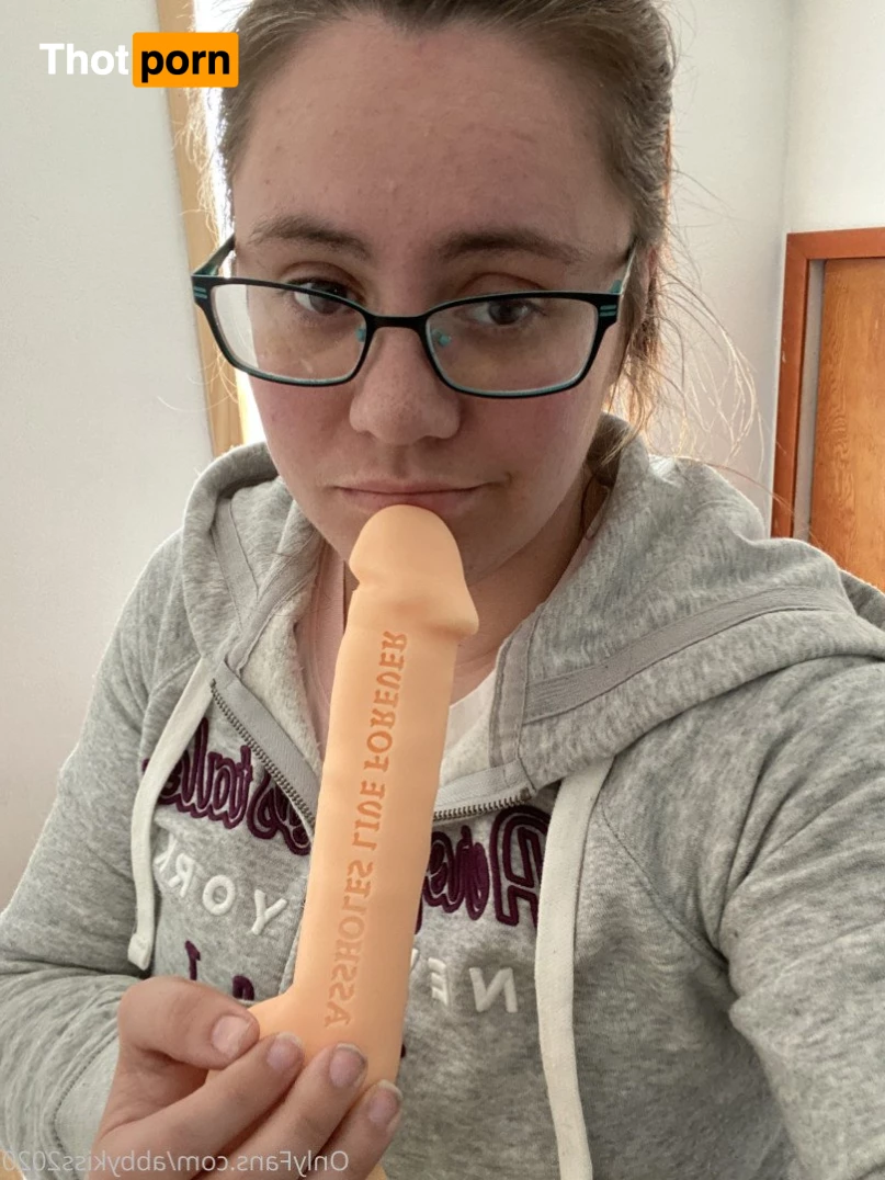 ABBY KISS 💋 3833071