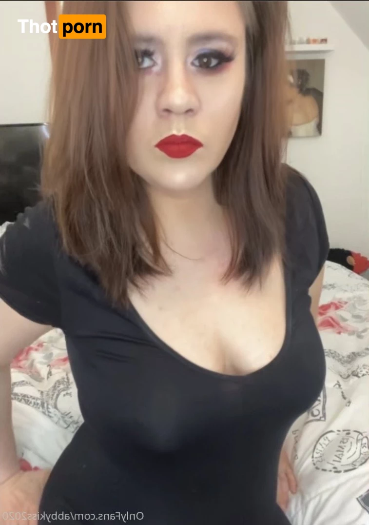 ABBY KISS 💋 3834087