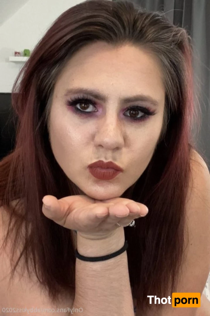 ABBY KISS 💋 3834371