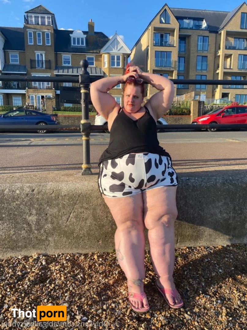 Abigail Barry BBW 11067202