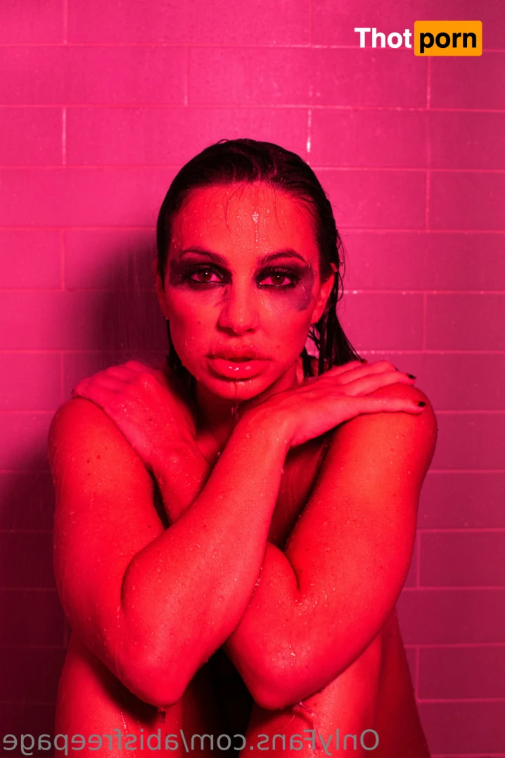 Abigail Mac’s Free Page 13375284