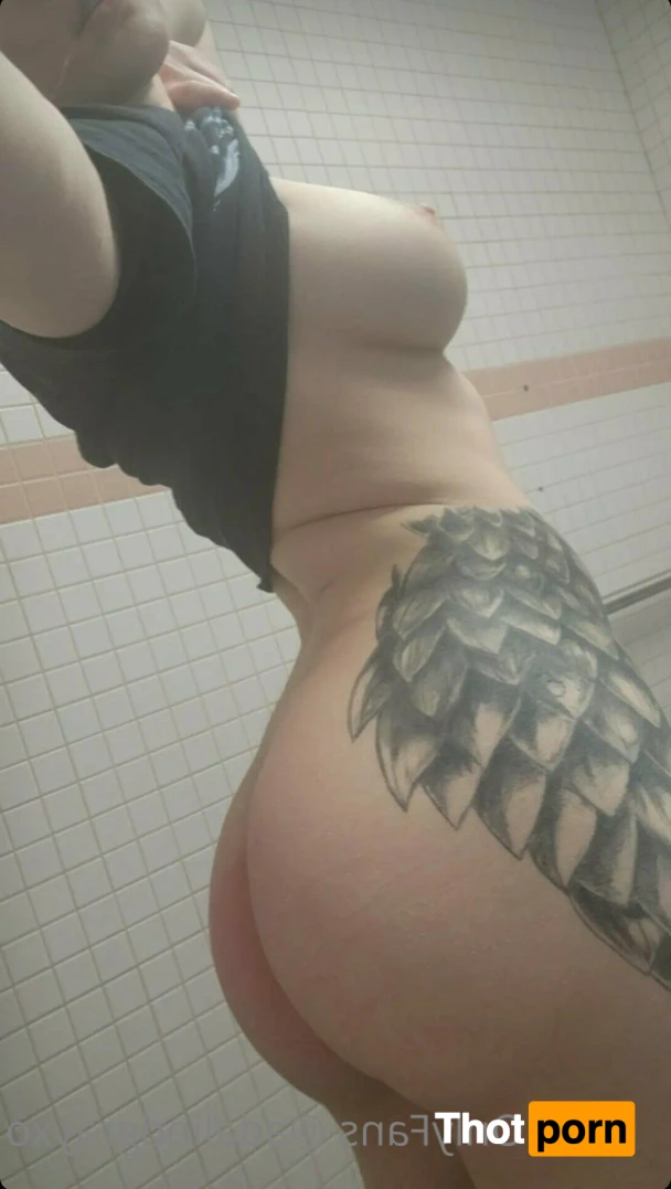 Adalind Gray 13372442