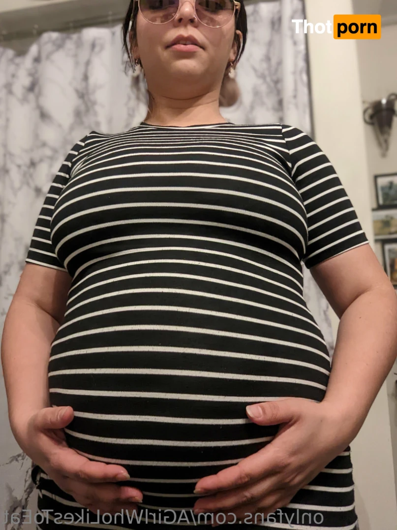 AGirlWhoLikesToEat🦭 16111903