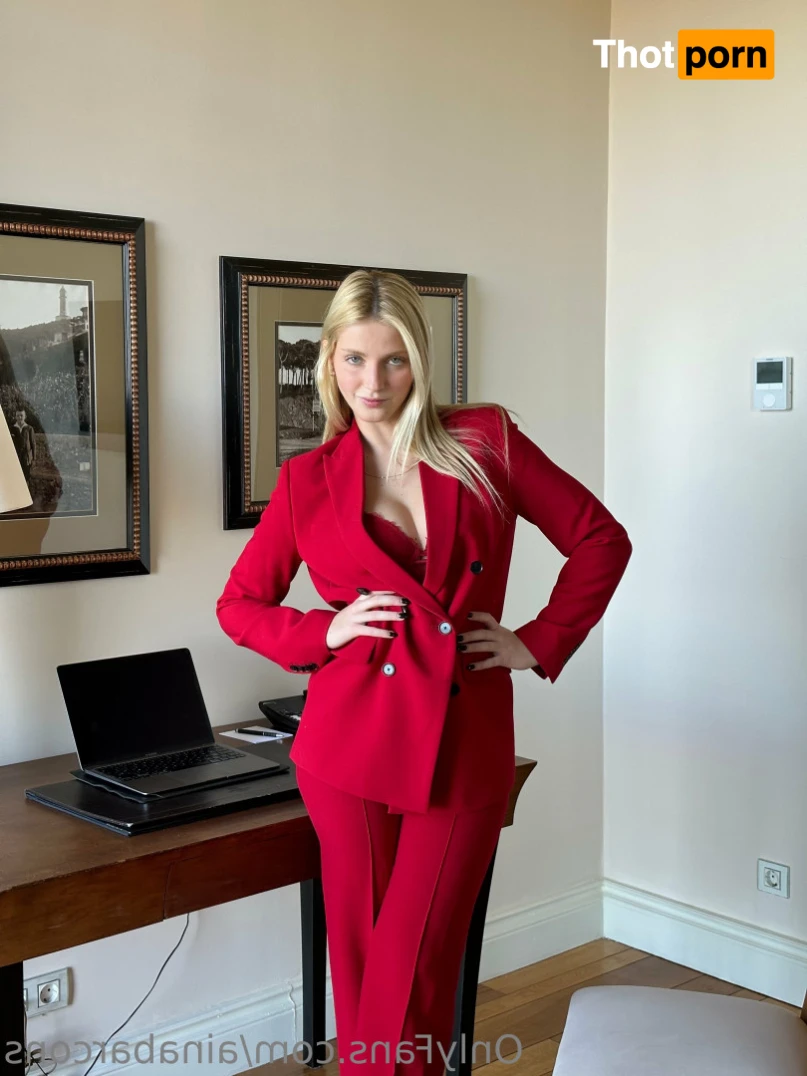 Aina Barcons 13339091