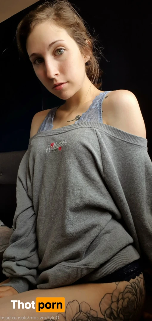 Aleena Laced 16109331