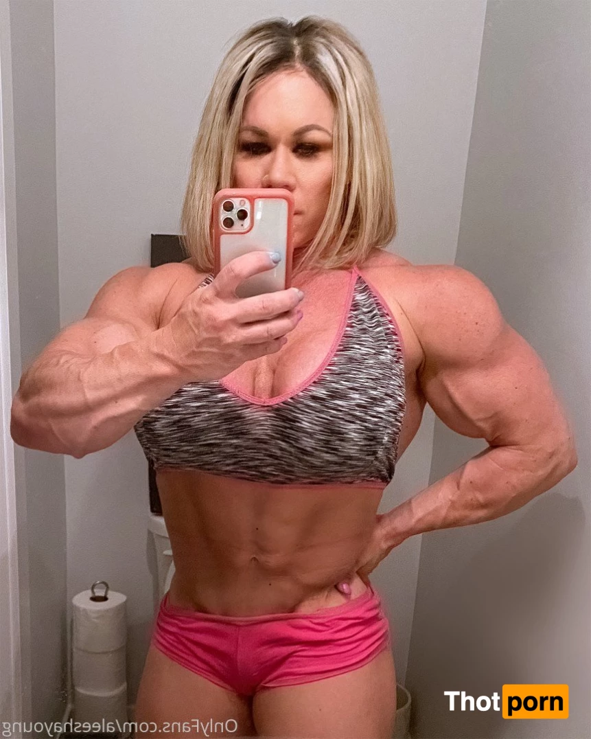 AleeshaYoung 3680874