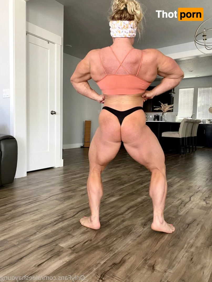 AleeshaYoung 3681298