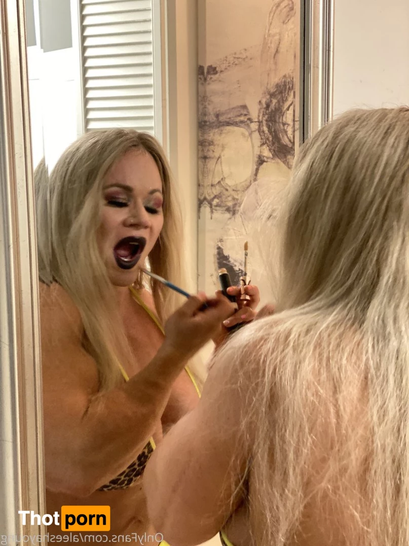 AleeshaYoung 3682151