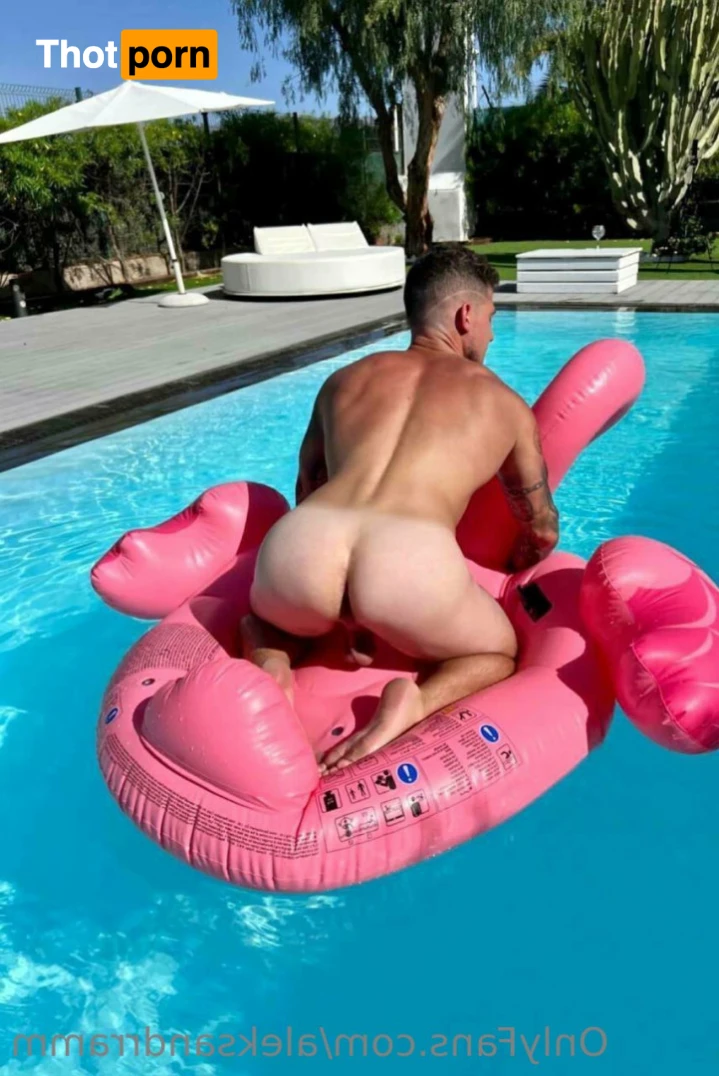 your Sasha🇺🇦 13333664