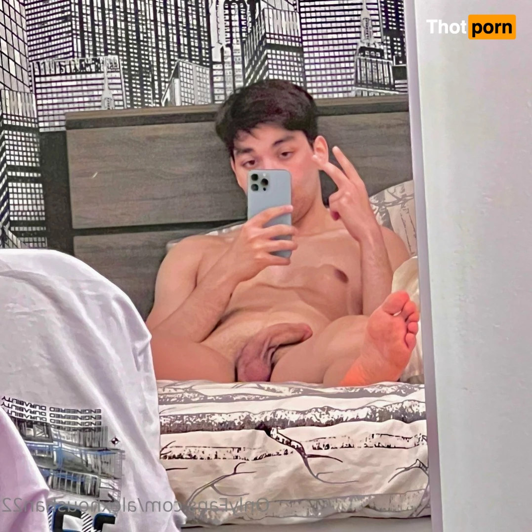 AlexHoushan22 3503560