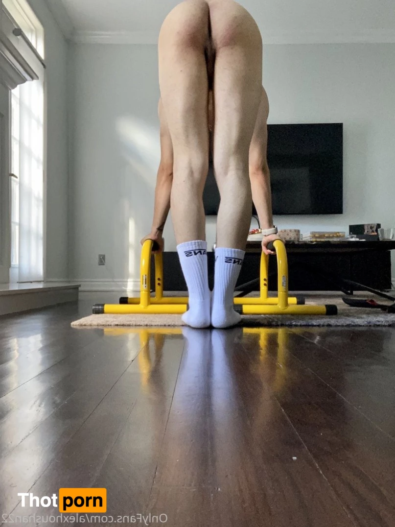 AlexHoushan22 3503596