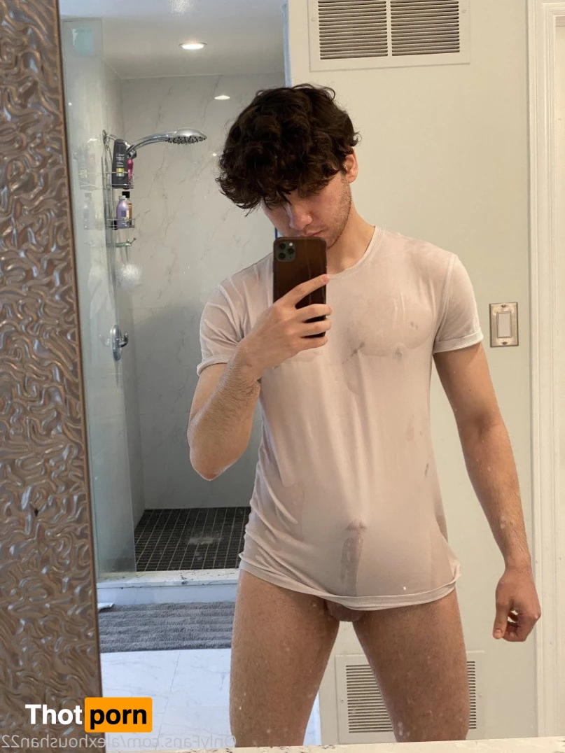 AlexHoushan22 3503759