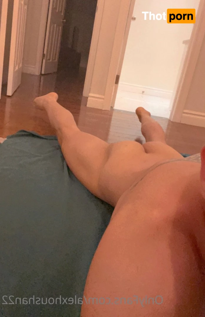 AlexHoushan22 3503808