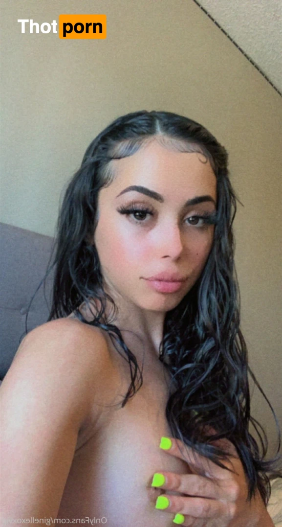 Volleyball Captain 🏐 16100458