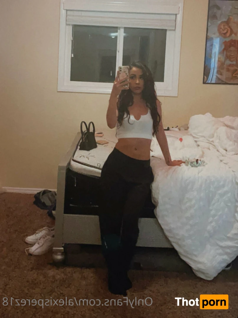 Volleyball Captain 🏐 16100633